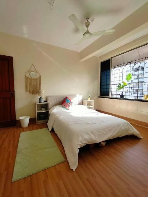 Apartment Mon Desire 5, Perry Cross Rd, Bandra West By Connekt Homes