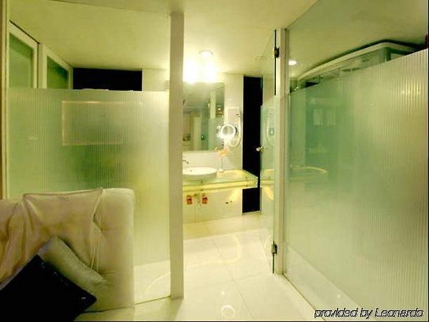Peninsula Grand 4* Mumbai
