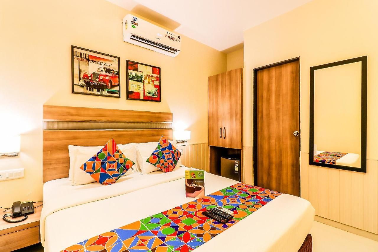 Hotel Fabhotel Ascot International - Nr International Airport