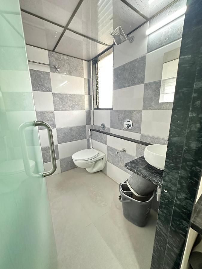 Hotel Fabhotel Rs Regency