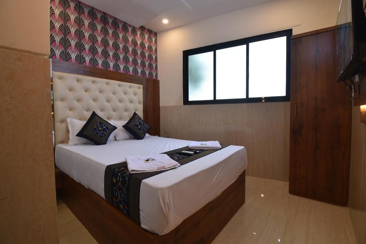 Dream Palace Residency - Near To Us Embassy Bkc Mumbai