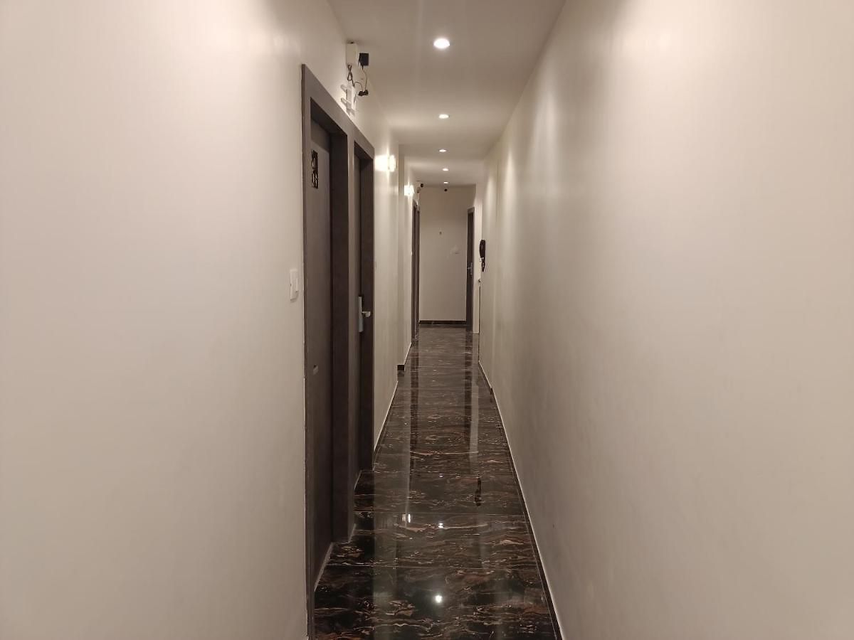 Hotel Classio Andheri - Near Dn Nagar Metro Station 3*