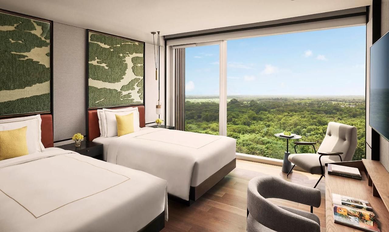 Taj The Trees, Hotel 5*