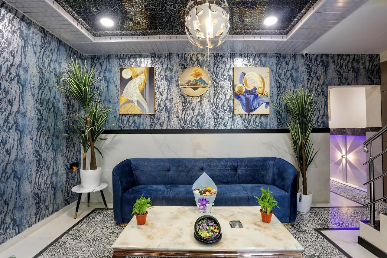 Diamond Hotel