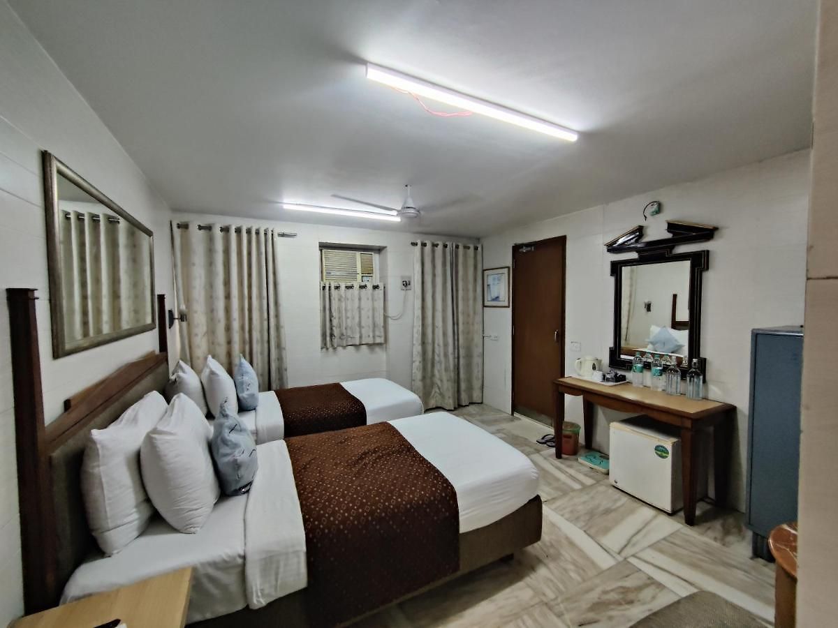 Capital Hotel