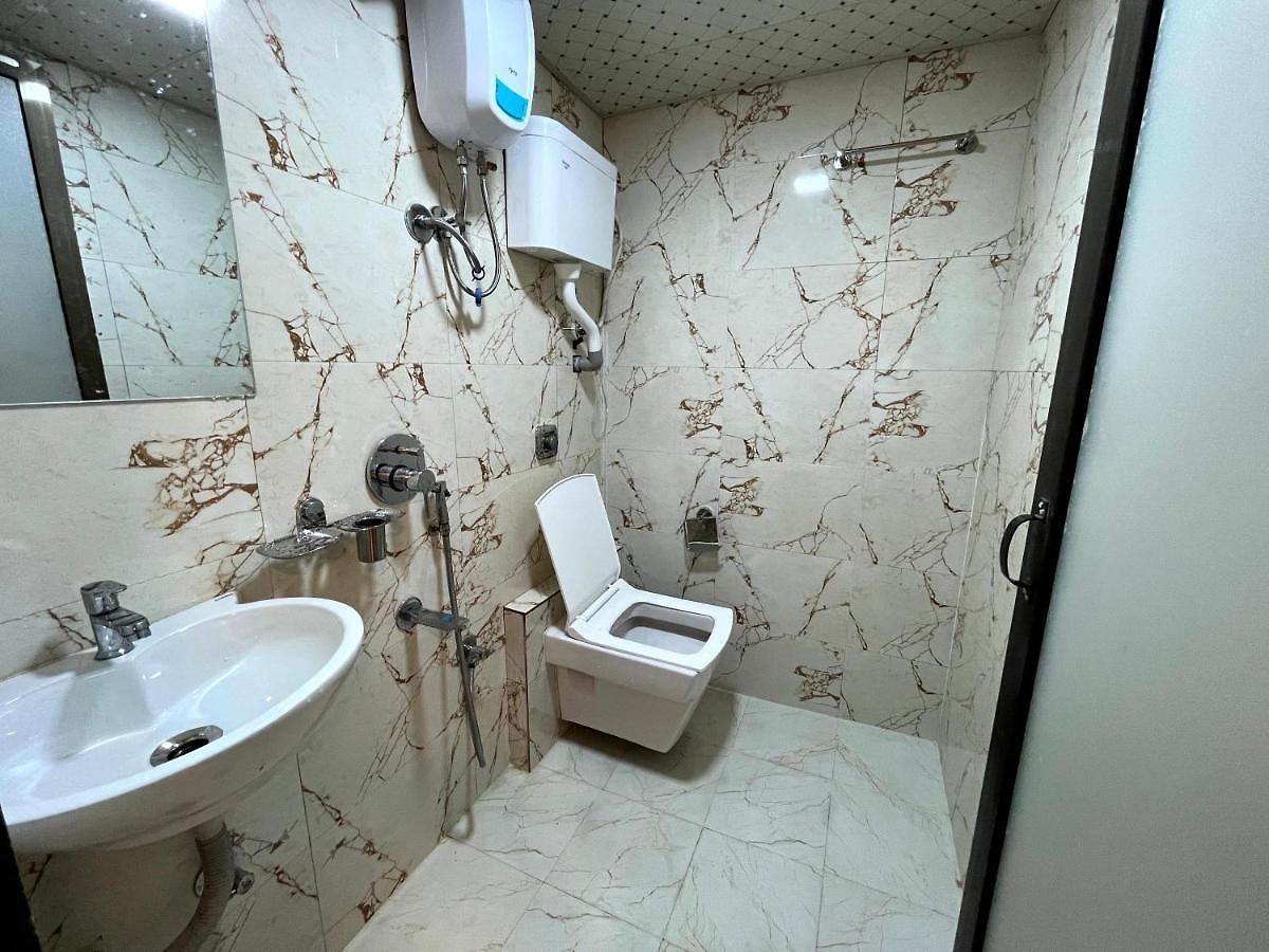 Hotel Delmond Prime- Near Nesco 3*