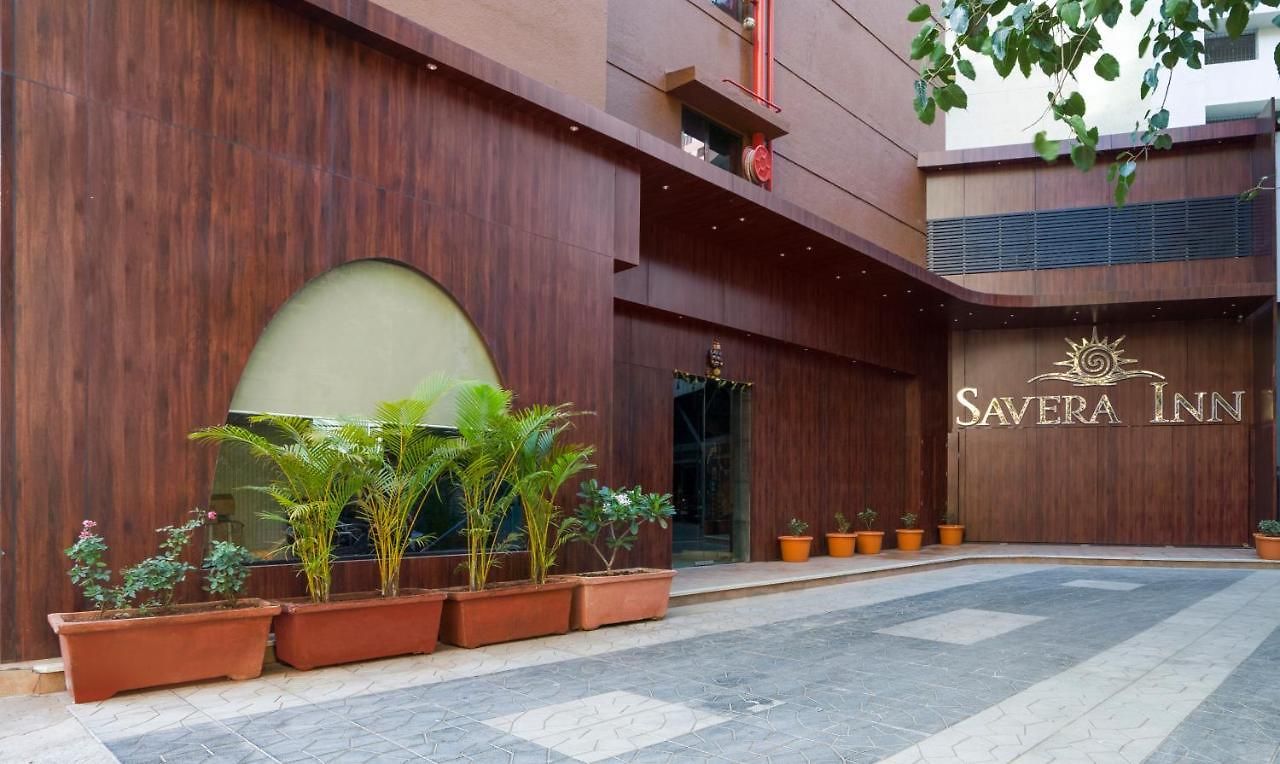 Treebo Premium Savera