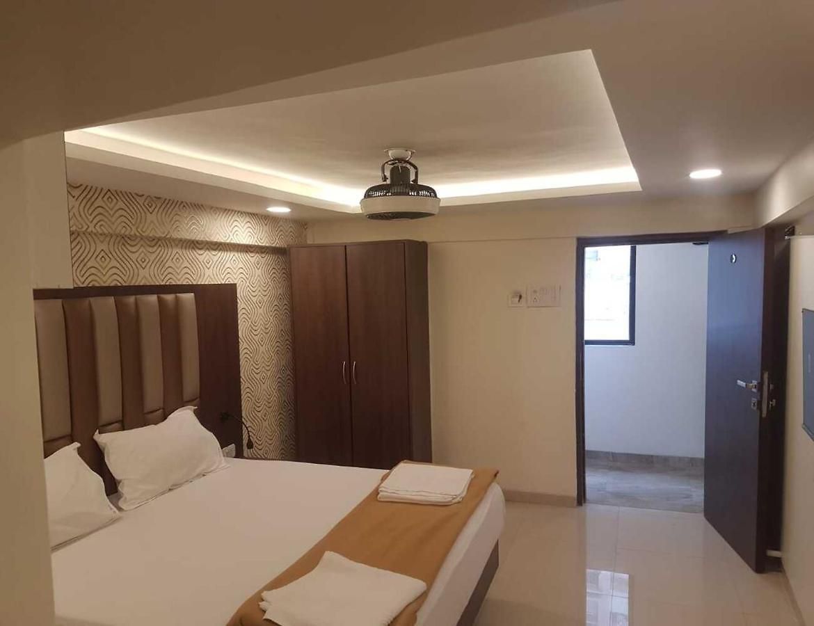 Godavari Hotel