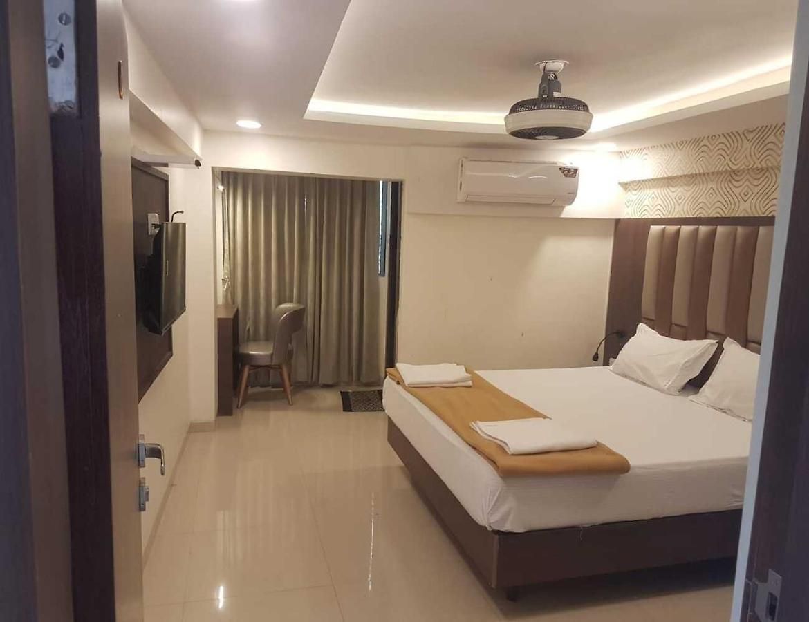 Godavari Hotel