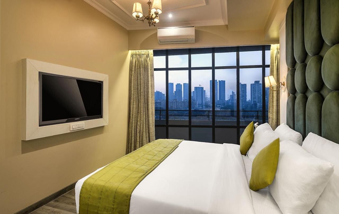 Arnna-Nesco Goregaon 4*
