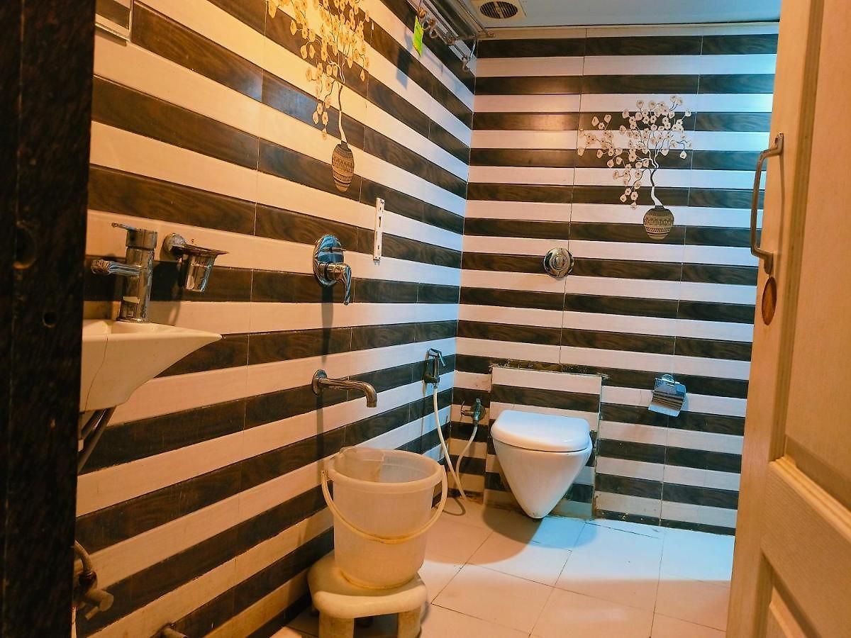 Apex Hotel 3*