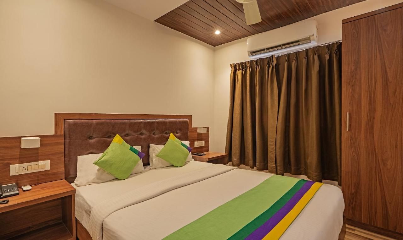 Treebo Seven Olives Mumbai