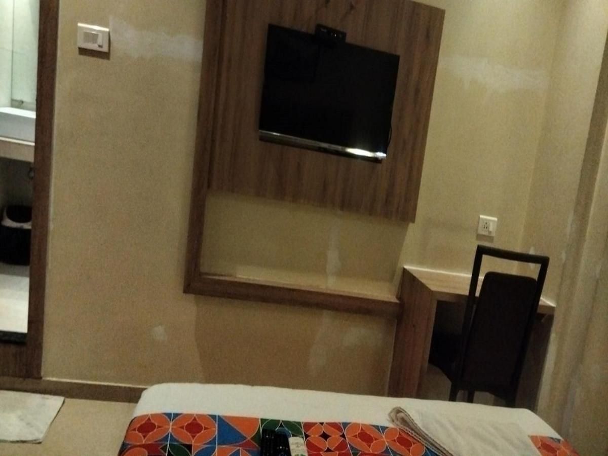 Lotus Grand Asalpha Bed & Breakfast *