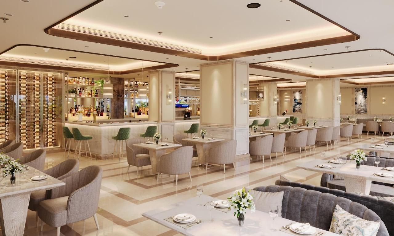 Aurika, International Airport - Luxury By Lemon Tree Hotel Mumbai