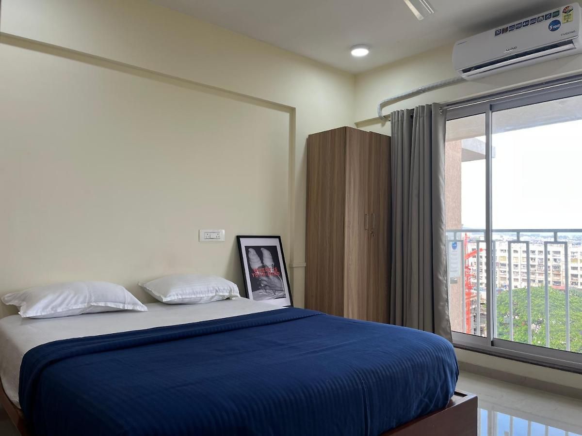 Apartment 3bhk Santacruz 802 *