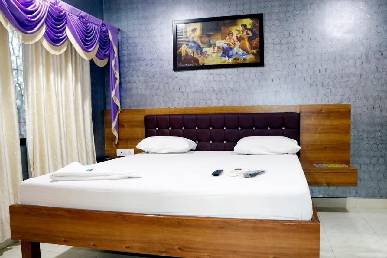 White Manori Malad West 2*