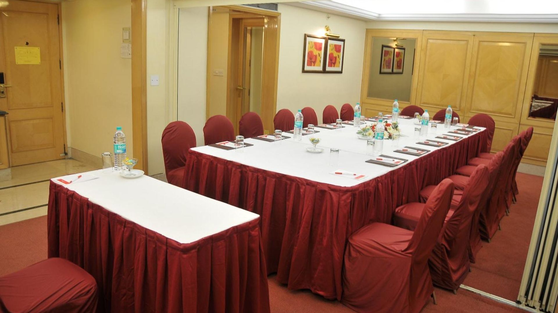 Hotel Ramada Plaza By Wyndham Palm Grove