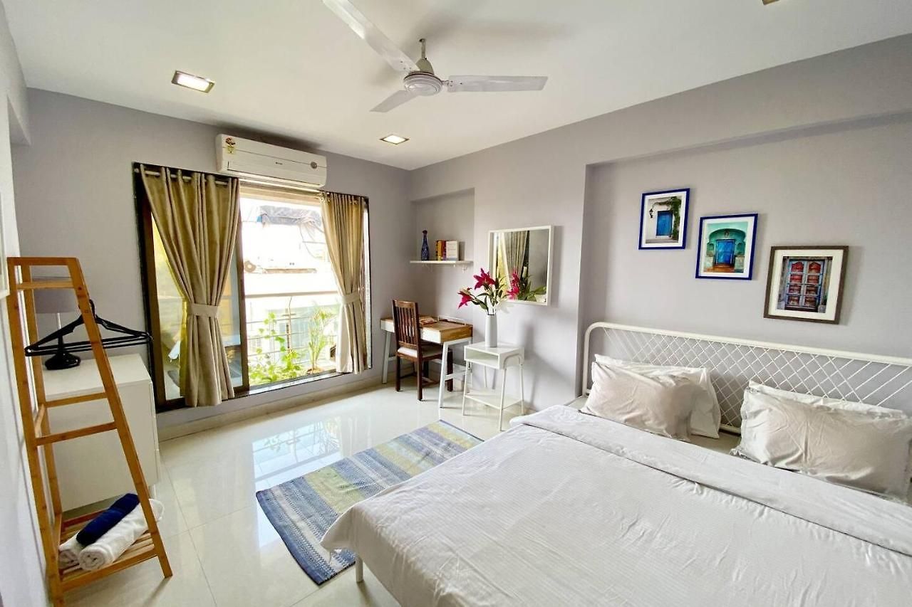 Westside 2 Bhk With Balcony At Chapel Road Bandra West By Connekt Homes Apartment *