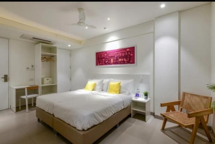Hotel A1 International