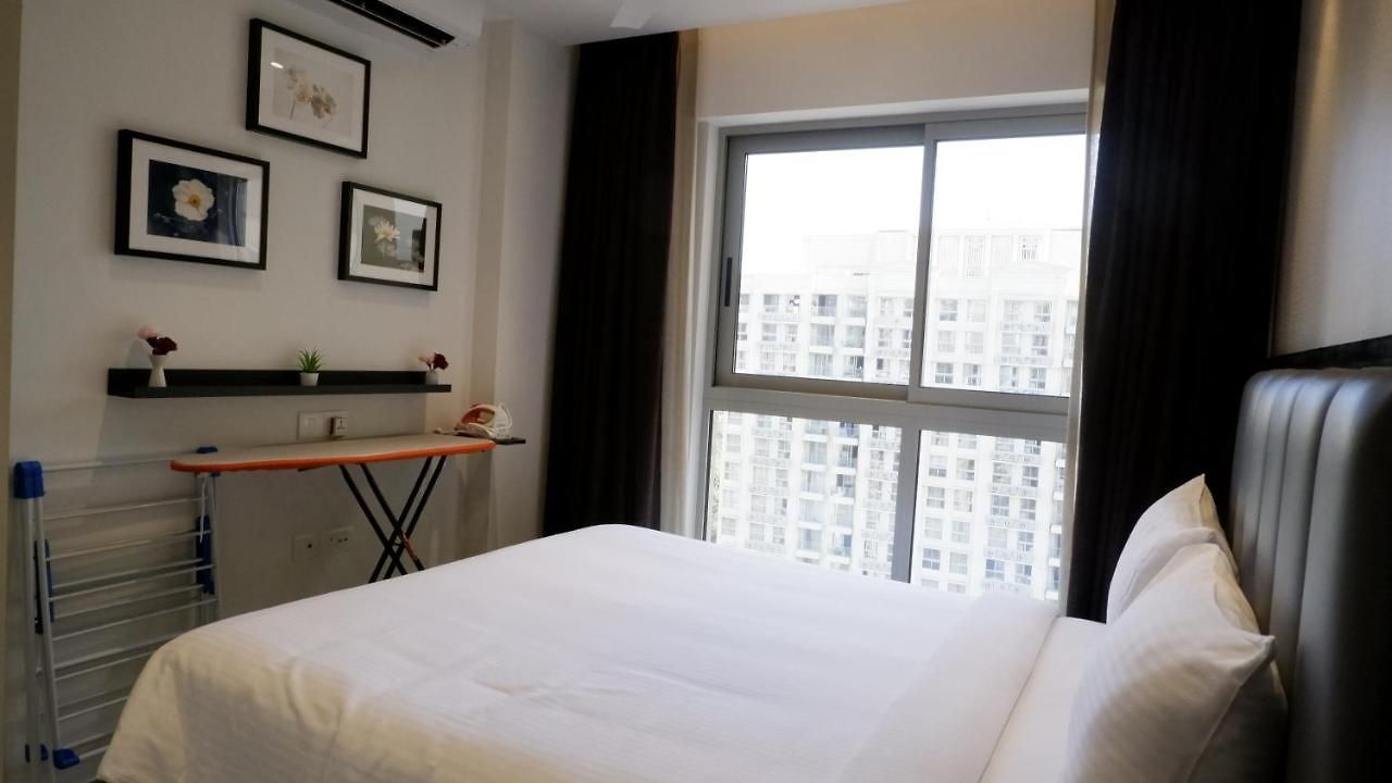 Relohomes Serviced 4* Mumbai