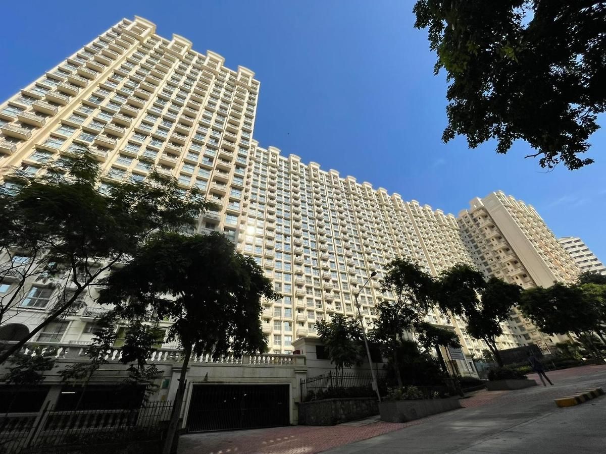 Relohomes Serviced Mumbai