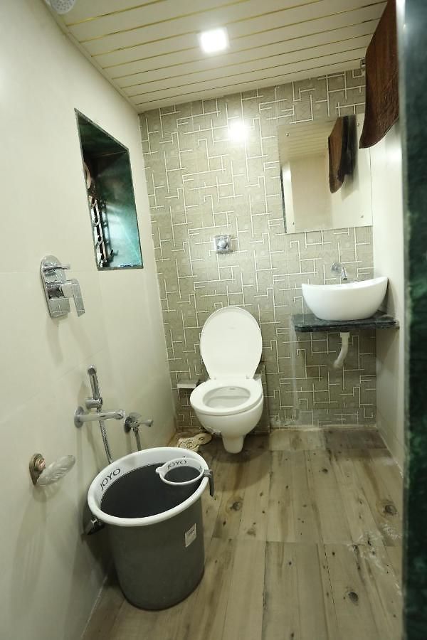 Hostel Mango Marol Mumbai