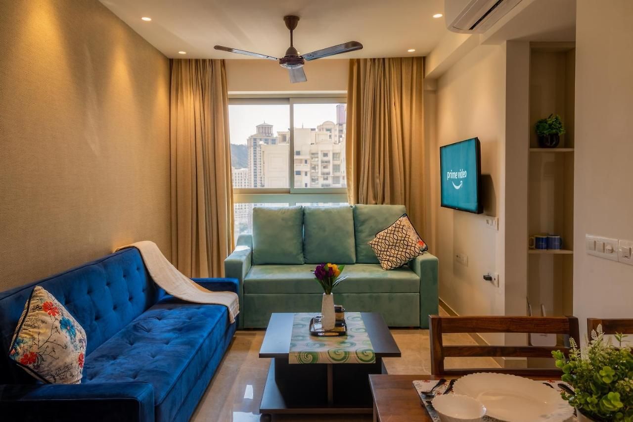 Zenia Luxury Suites And Serviced