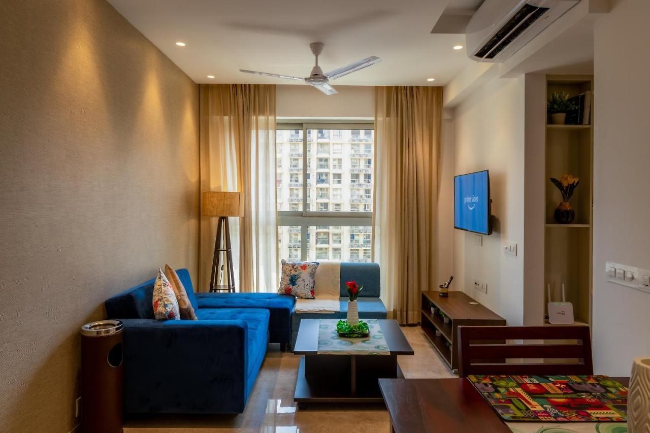Aparthotel Zenia Luxury Suites And Serviced