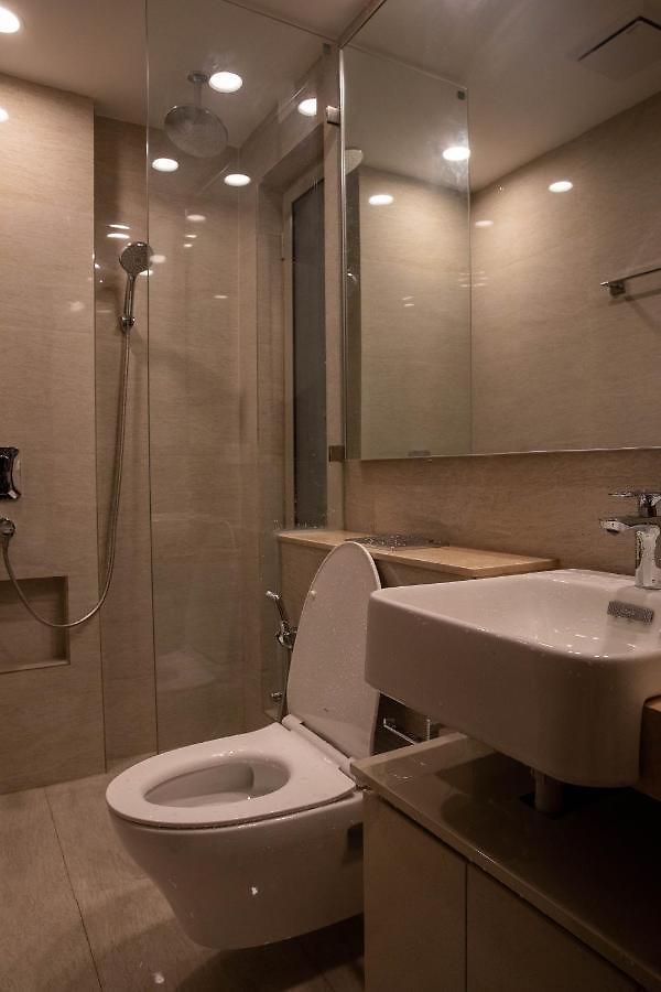Zenia Luxury Suites And Serviced *