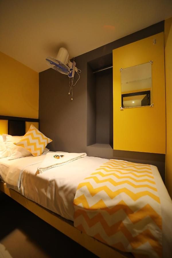 Hostel Marol-the Hubz *