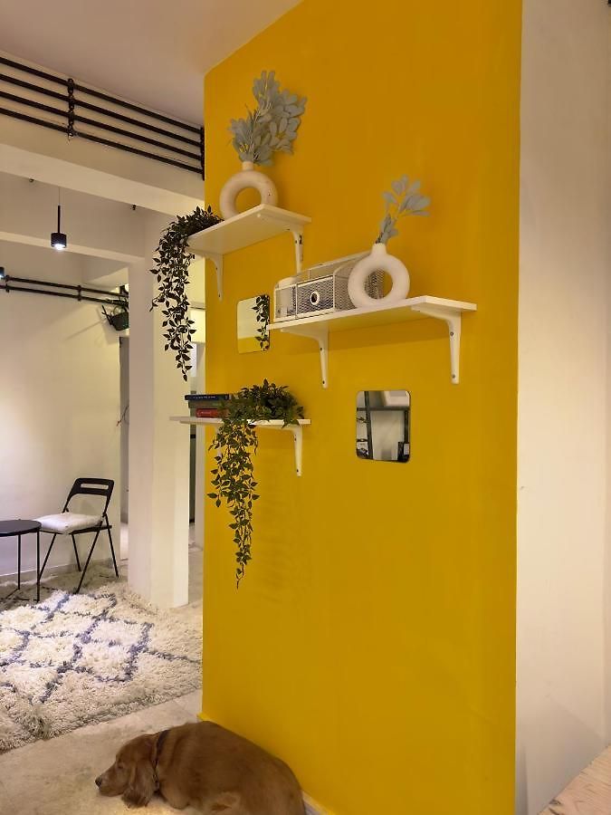 Hostel Locomo Hostel Express - Stay Work Eat Mumbai