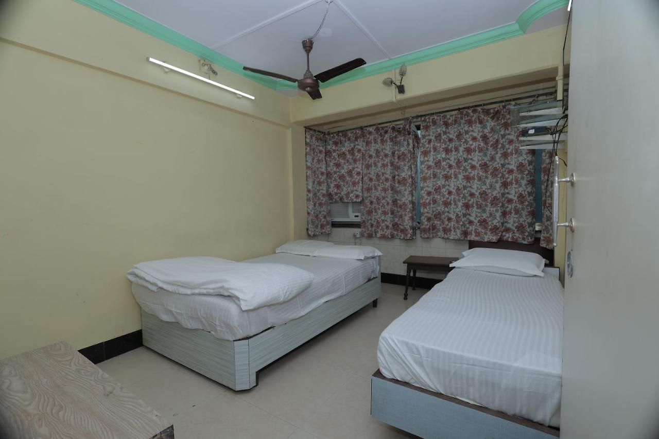 Ellora Guest house *