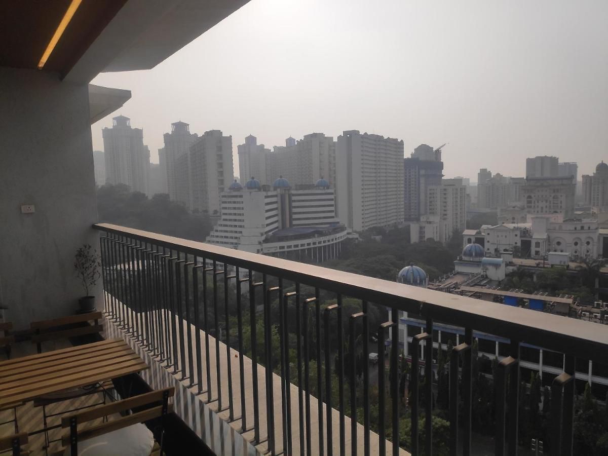 Premium In Hiranandani Powai By Maxxvalue - Chitranjan