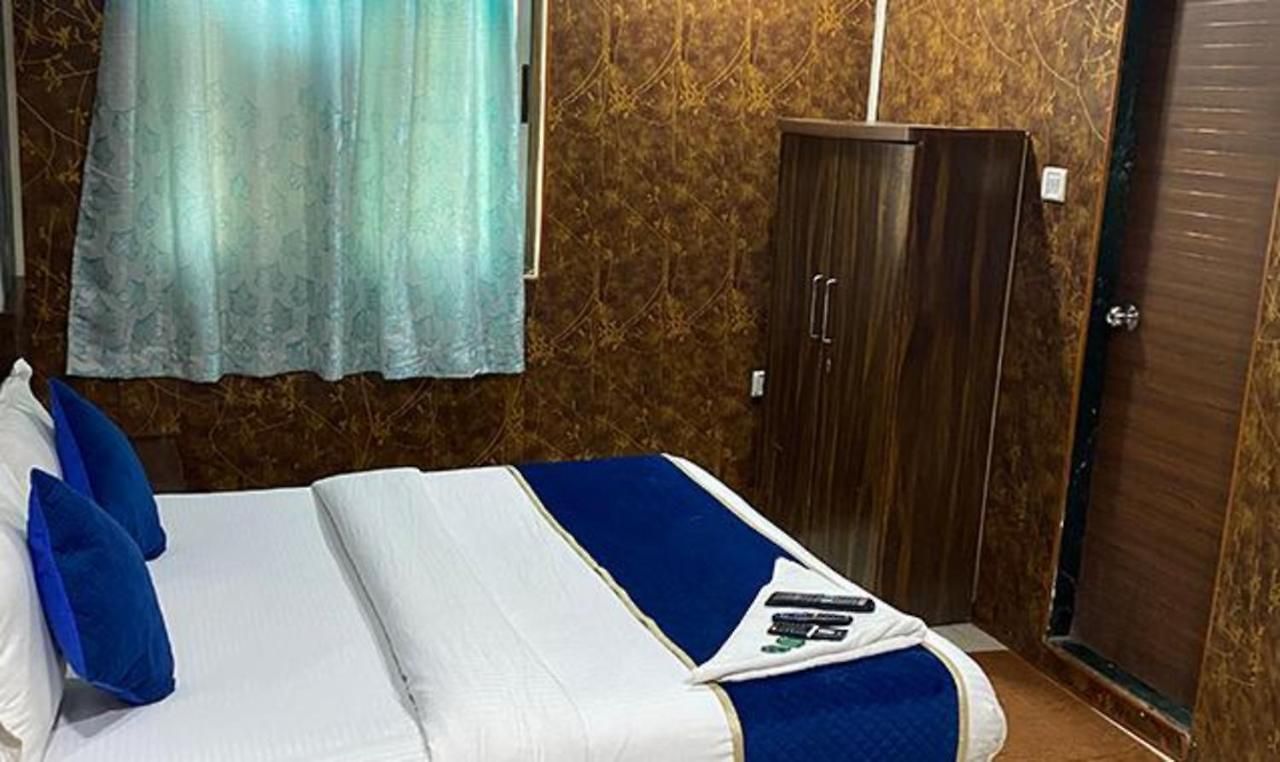 Fabexpress Ashirwad Residency 3*