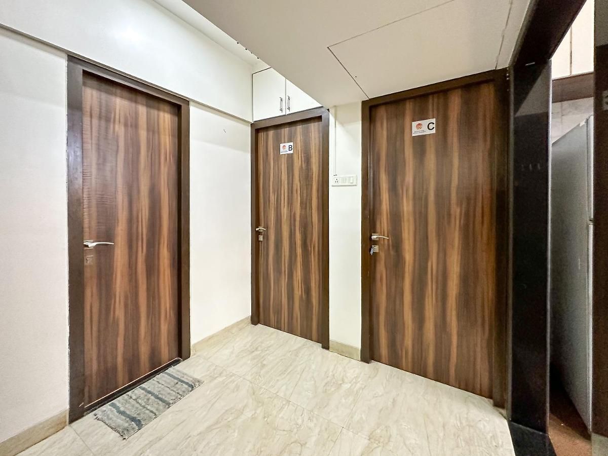 Welcome Home Service Apartments - Bandra Hotel