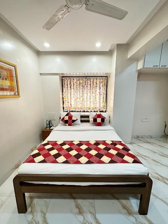 Welcome Home Service Apartments - Bandra Hotel Mumbai