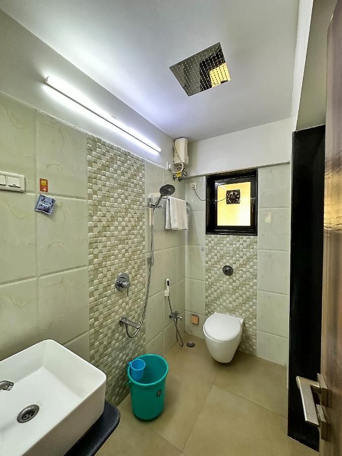 Hotel Welcome Home Service Apartments - Bandra Mumbai