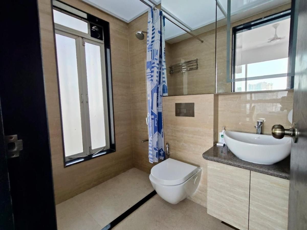Premium In Hiranandani Powai By Maxxvalue - Chitranjan Aparthotel Mumbai