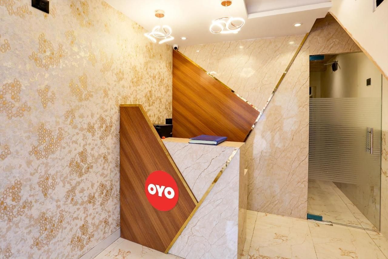 O Plaza Hotel Mumbai