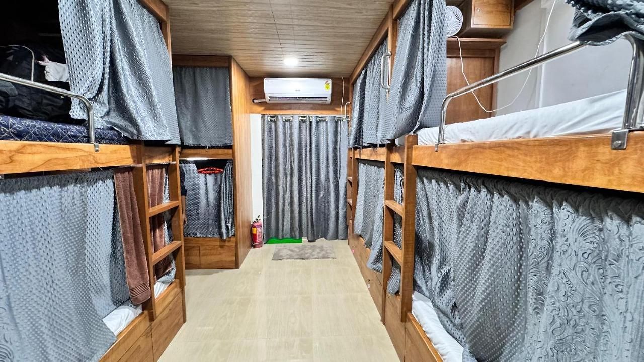 Hostel Kailasha - Cum Pg Mumbai