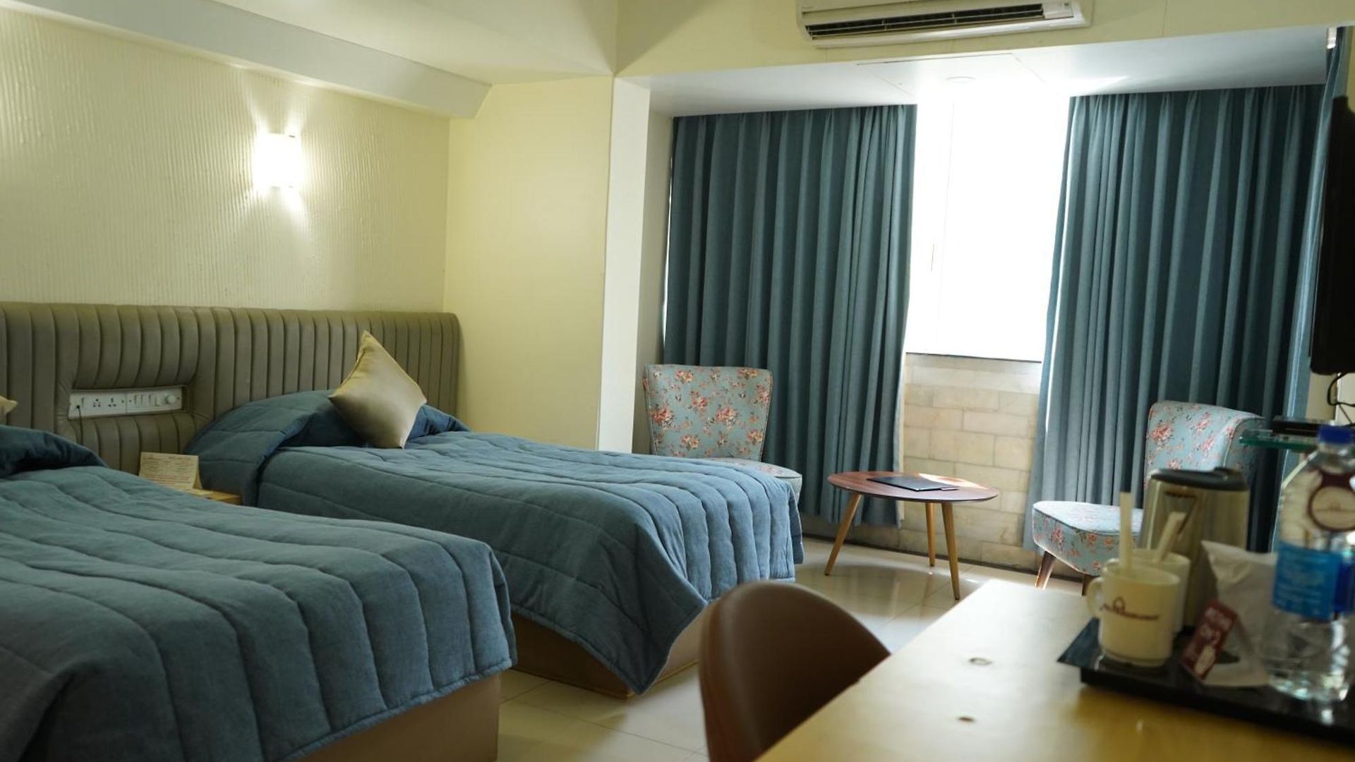 Hotel Diplomat, Colaba