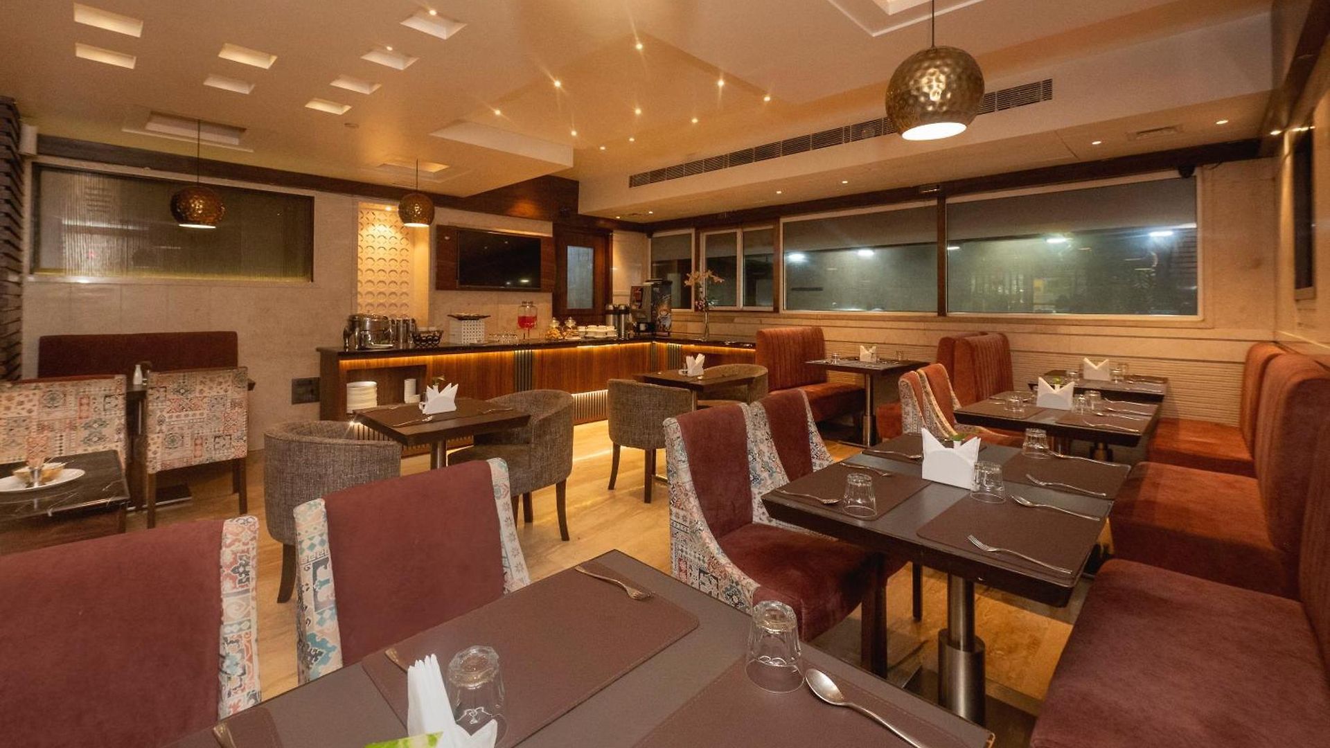 Le Grande - International Airport 3*