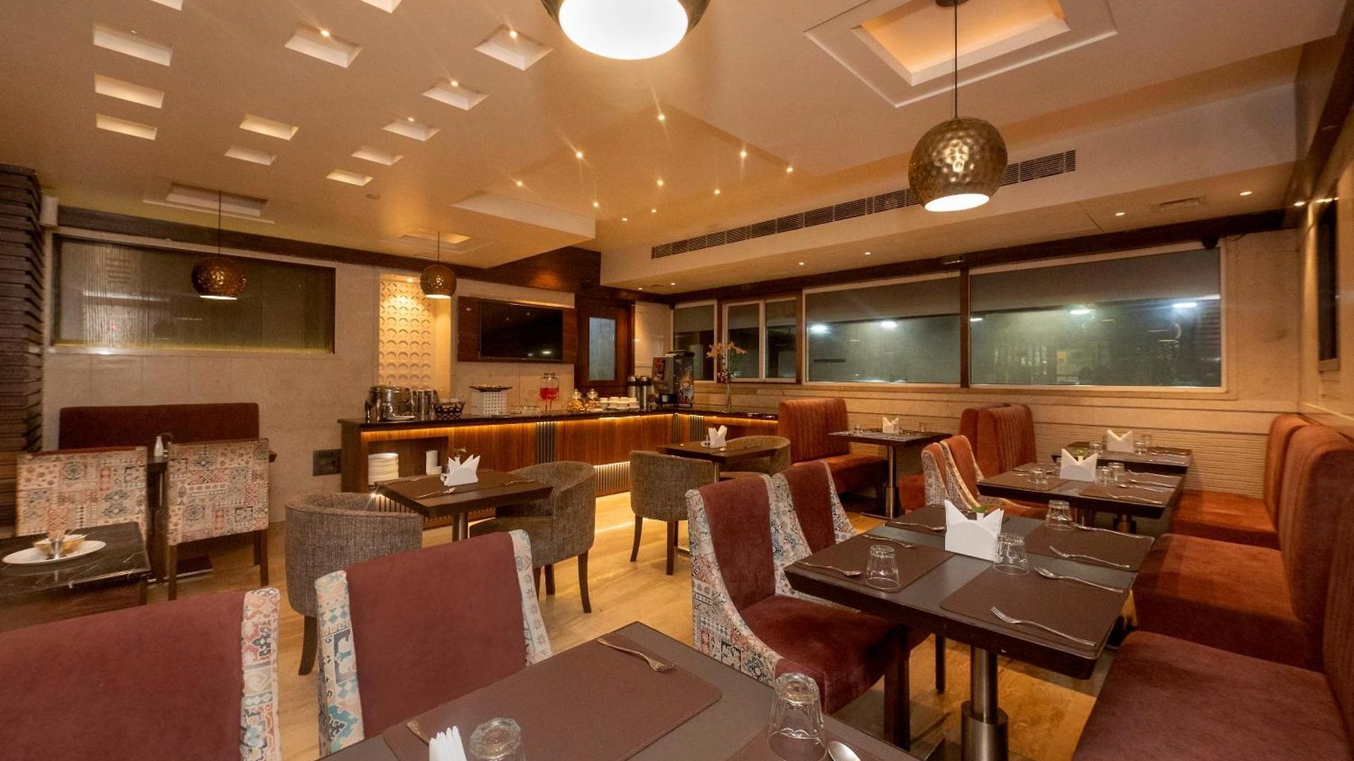 Le Grande - International Airport 3*