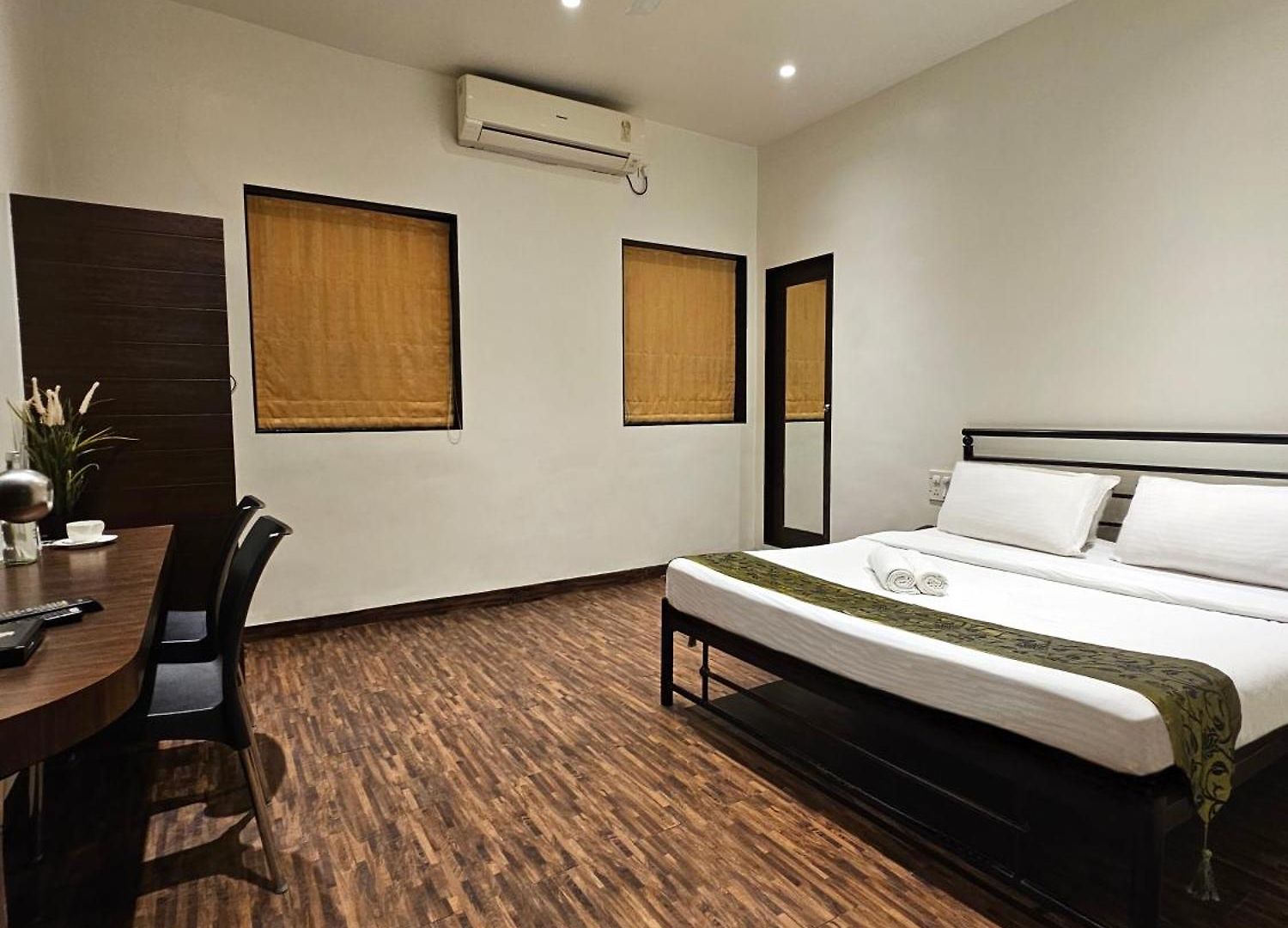 Kumkum Hotel 2*