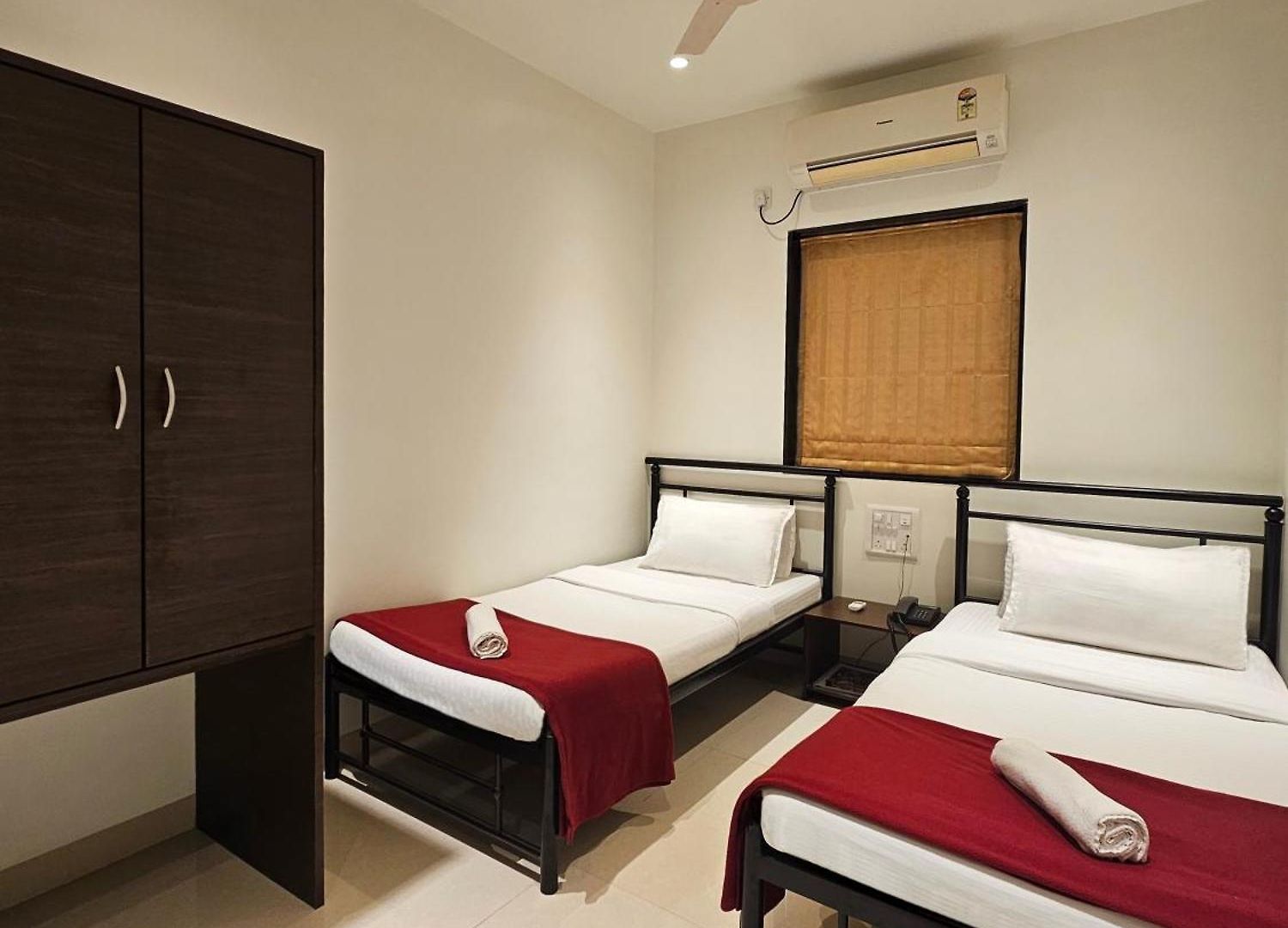 Kumkum Hotel Mumbai