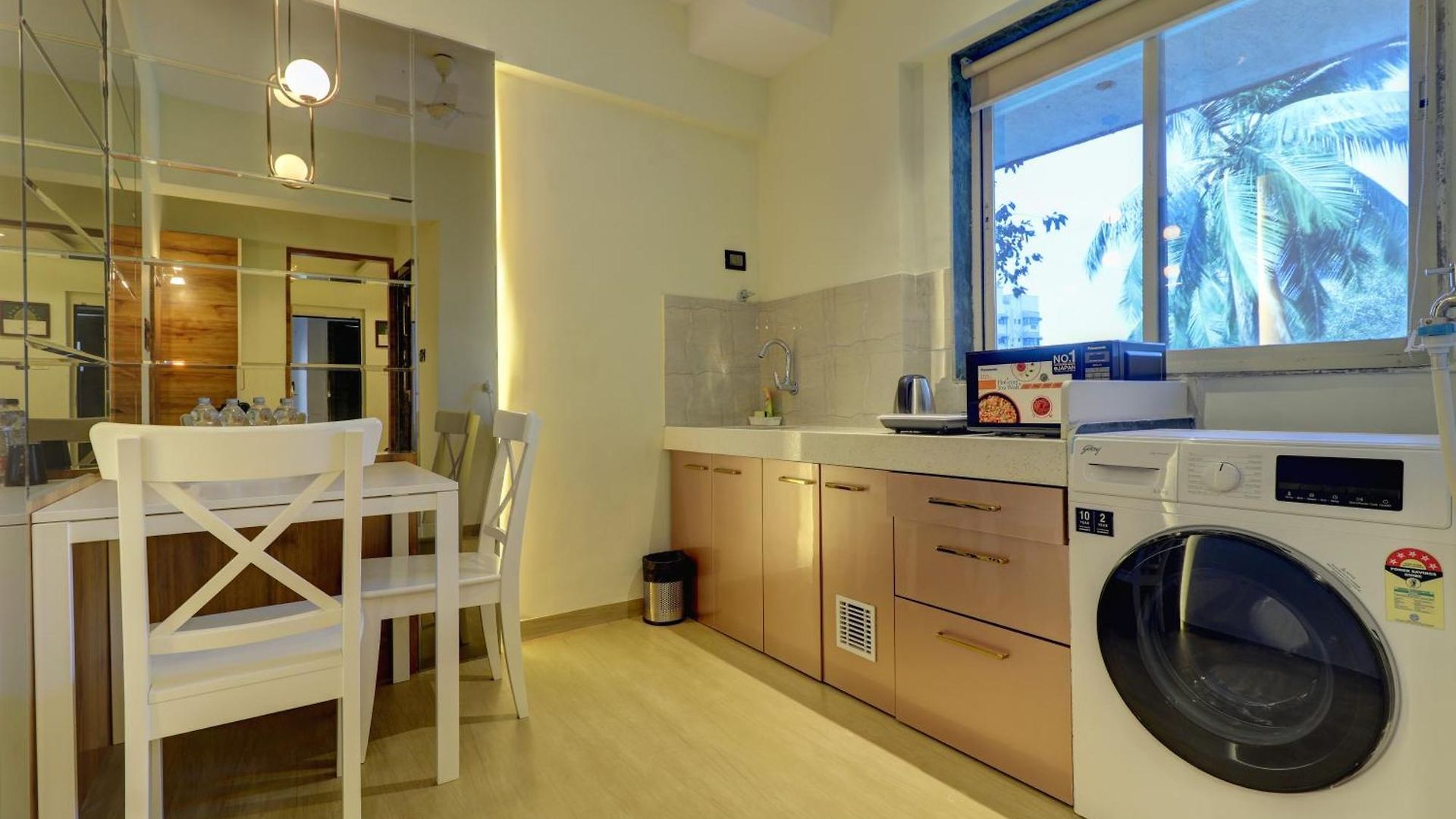 Home2 And Service Apartments, Airport Apartment