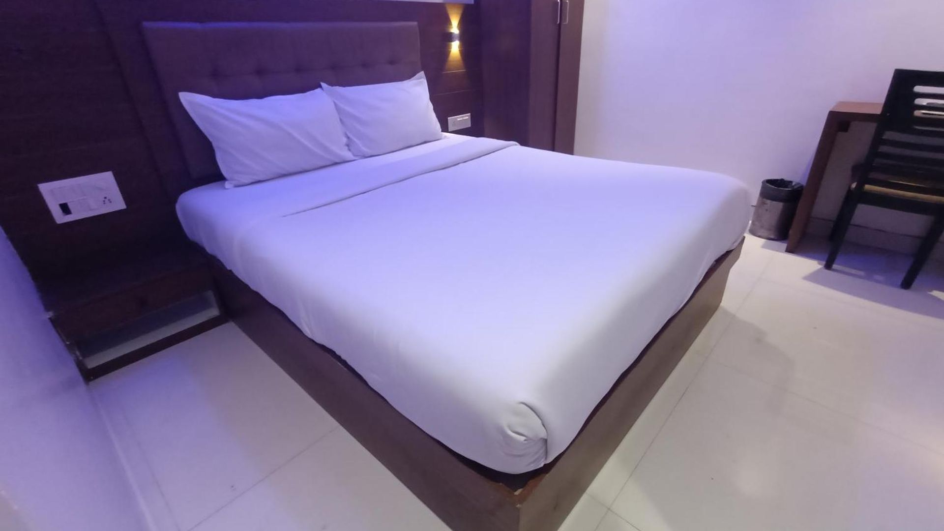 Hotel Embassy - Bandra Kurla Complex - Bkc