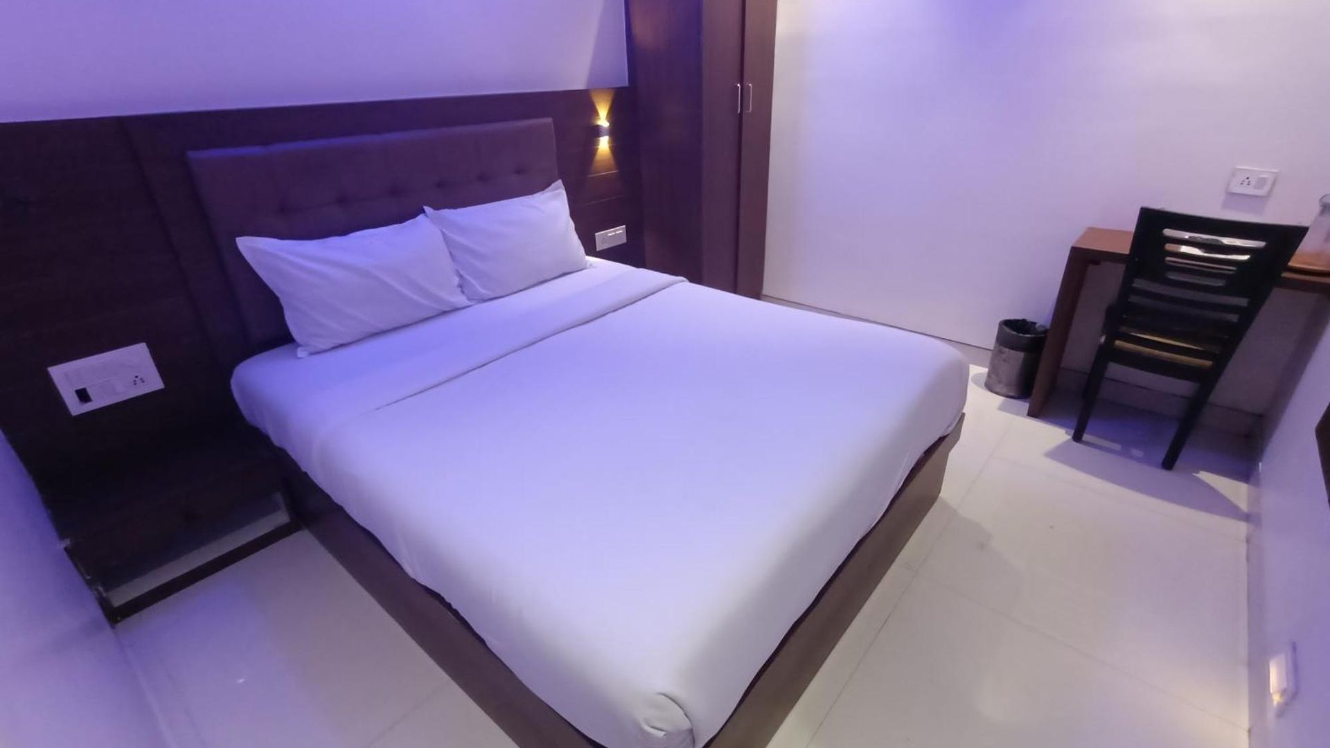 Hotel Embassy - Bandra Kurla Complex - Bkc Mumbai