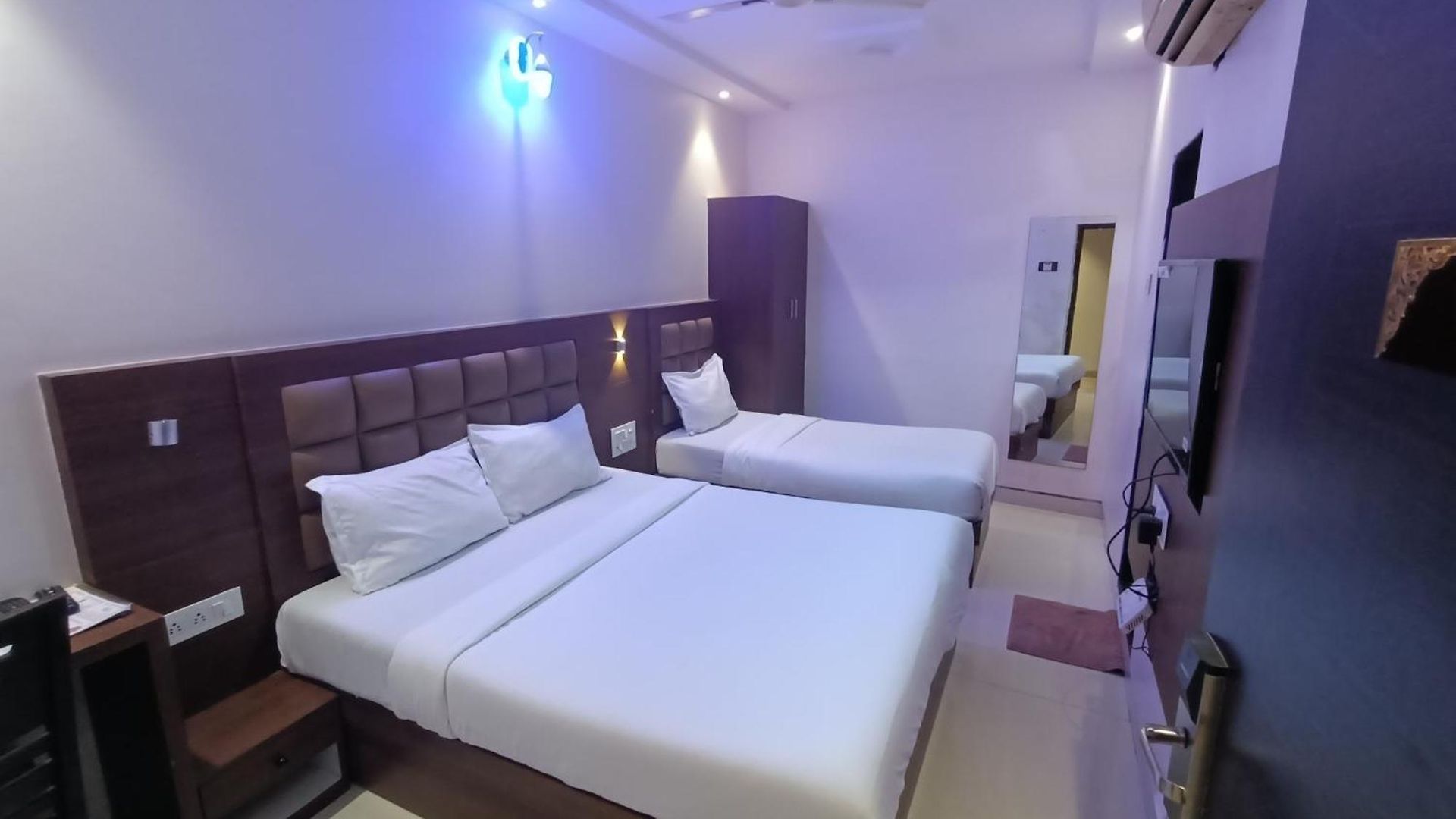 Hotel Embassy - Bandra Kurla Complex - Bkc Mumbai