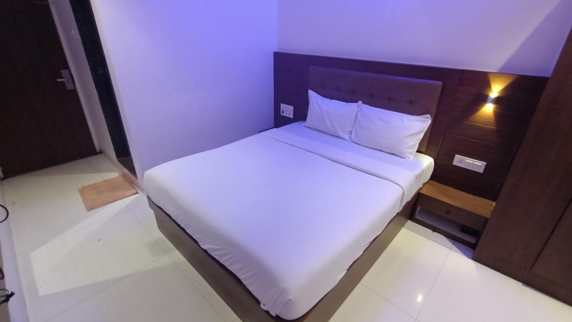 Hotel Embassy - Bandra Kurla Complex - Bkc 3*